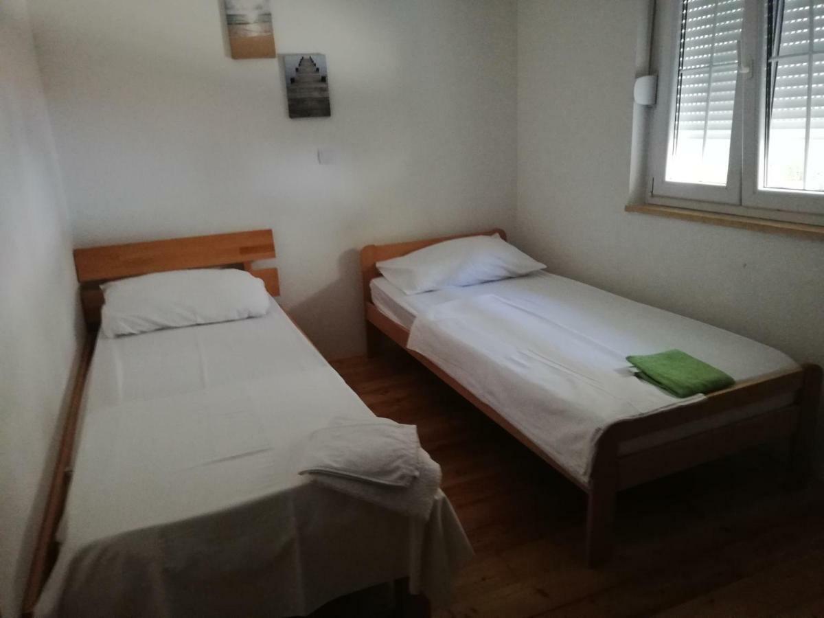 קרוואביצה Apartman Marina מראה חיצוני תמונה